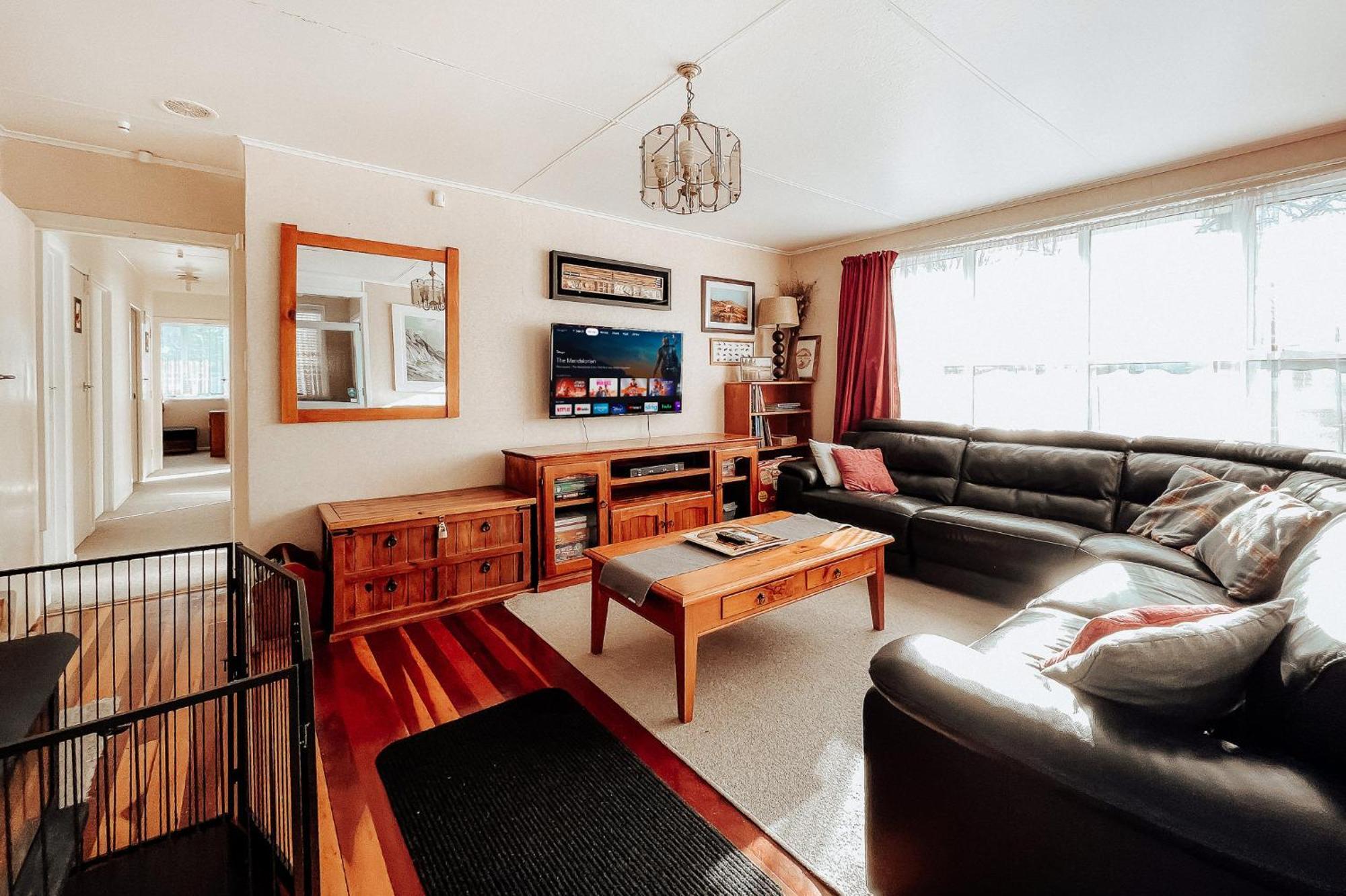 Alpine House Tongariro - Turangi Holiday Home 외부 사진