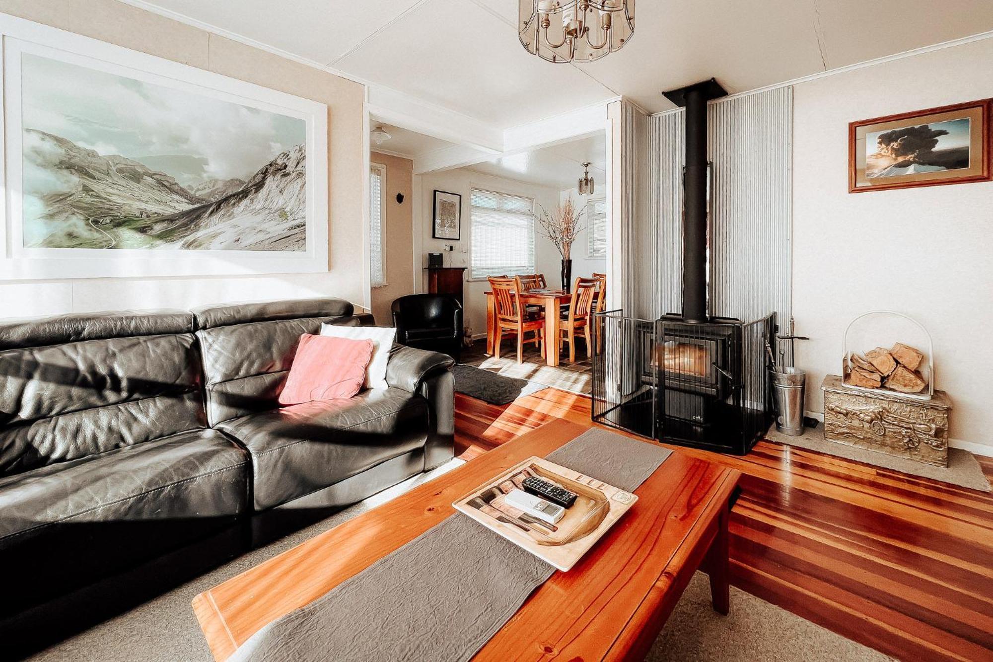 Alpine House Tongariro - Turangi Holiday Home 외부 사진