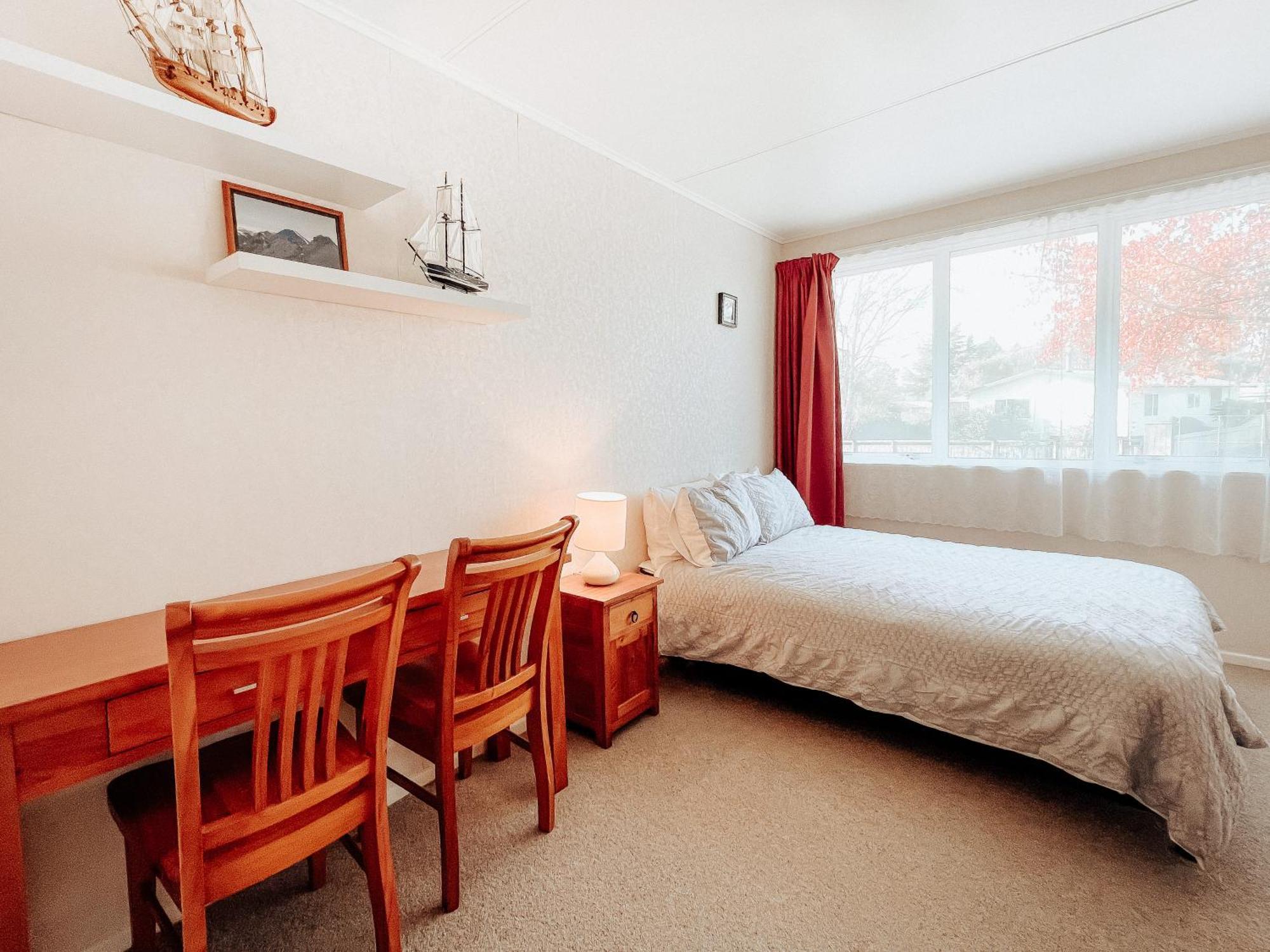 Alpine House Tongariro - Turangi Holiday Home 외부 사진